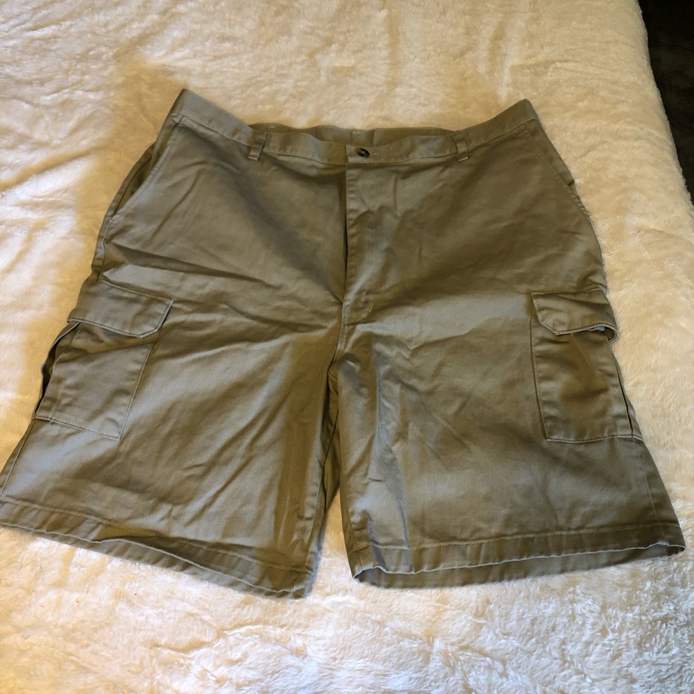 NWOT Red Kap Khaki shorts